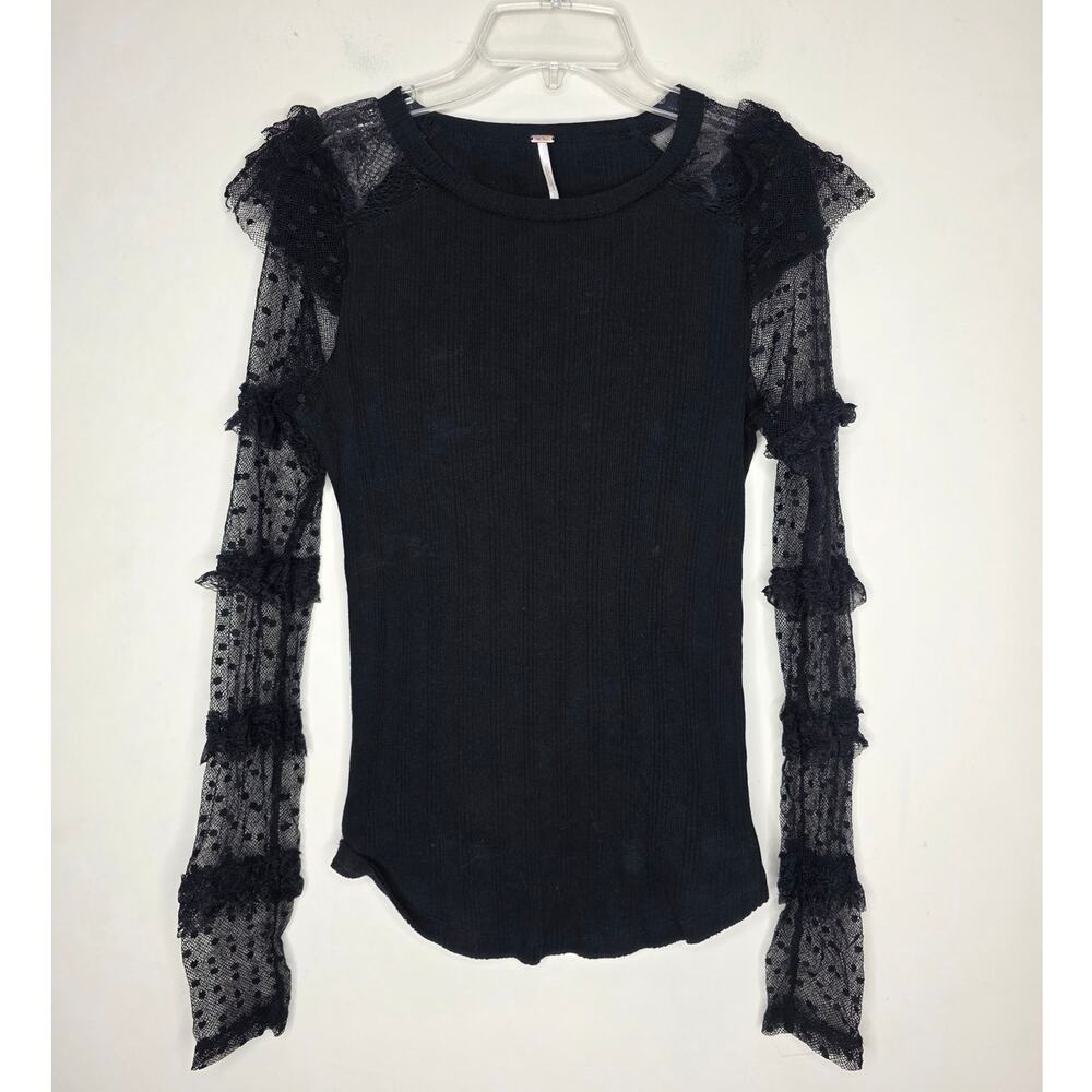 Free People black ribbed long sleeve shirt with lace sleeve - medium